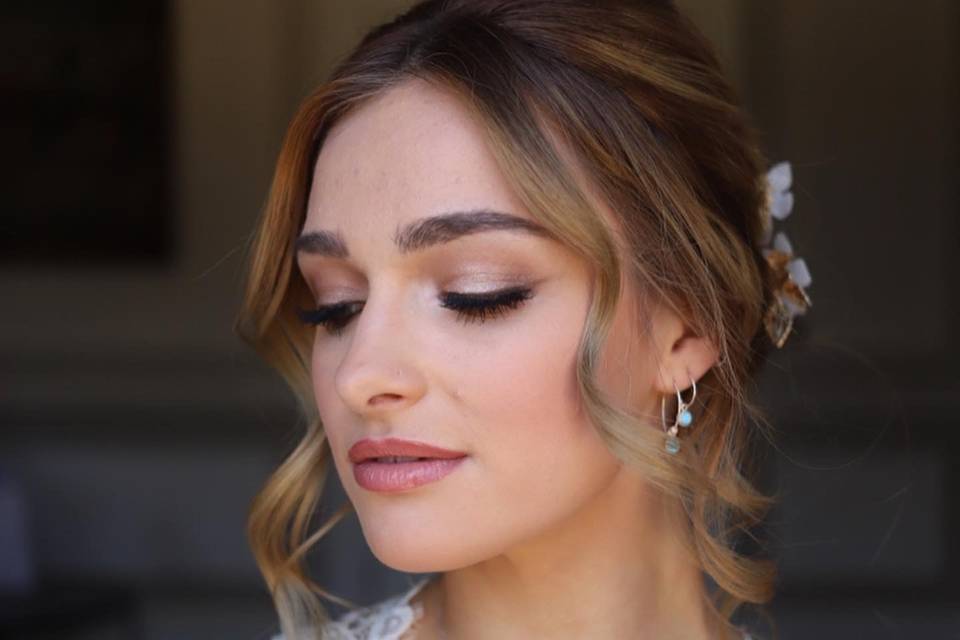 Bride hair and makeup