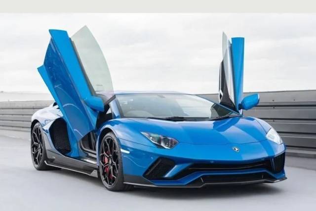 Lamborghini Car Hire Newcastle