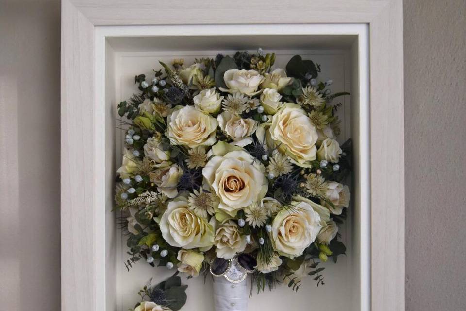 Bouquet with buttonhole