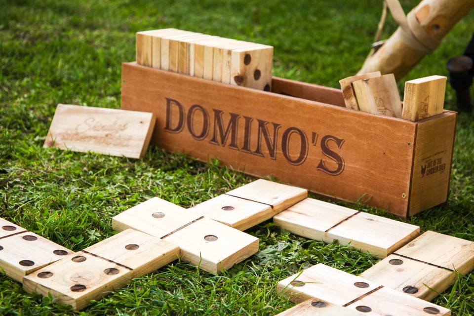 Dominoes