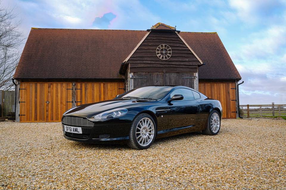 Aston Martin DB9