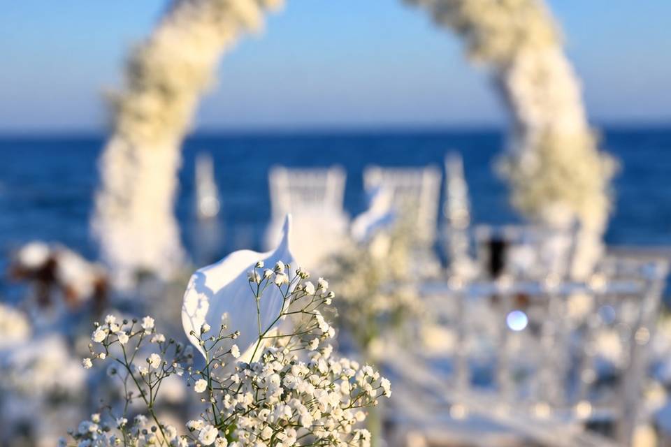 Elegant Floral Decoration