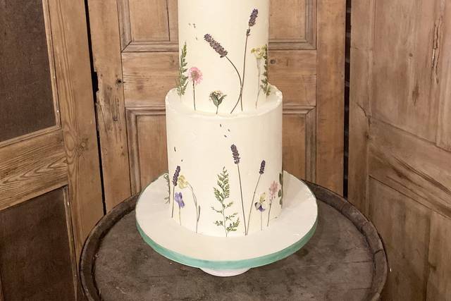 Pressed Flowers Wedding Cake