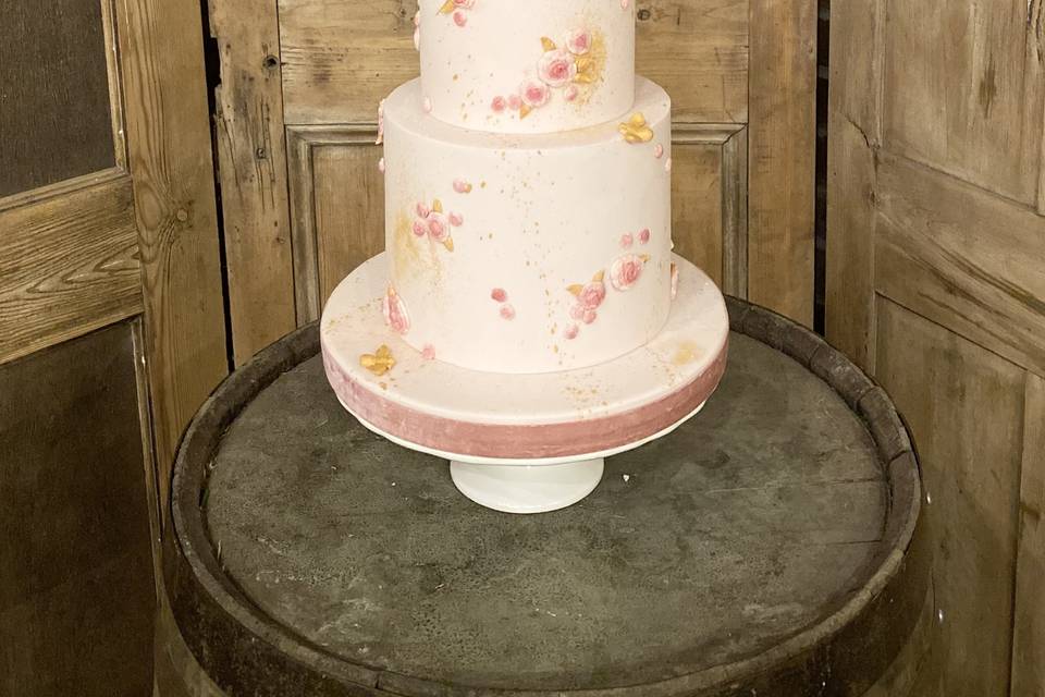 Gold and Pink Wedding Cake