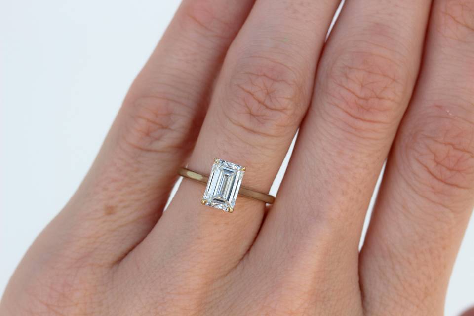 Emerald Cut Solitaire Diamond