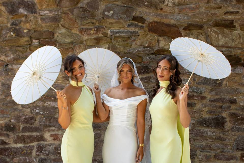 Bride & Bridesmaids parasols