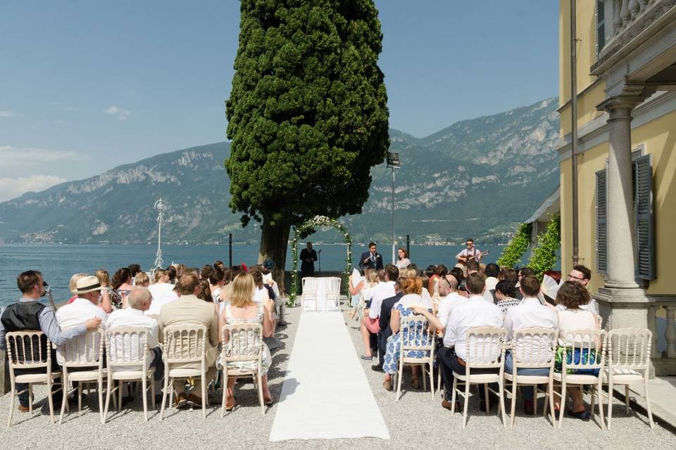 A ceremony on Lake Como