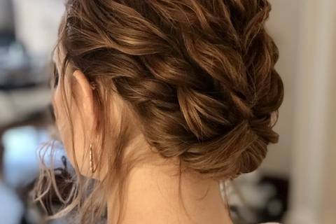 Beautiful bridal makeup & hair