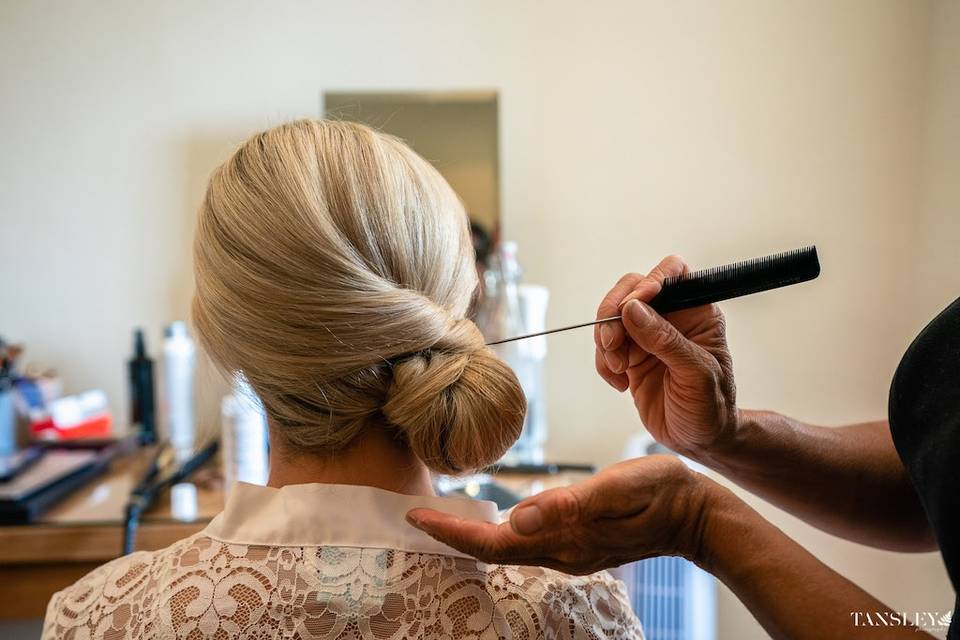 Beautiful bridal makeup & hair