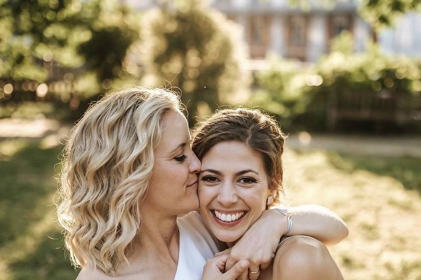 Bridal hair and makeup