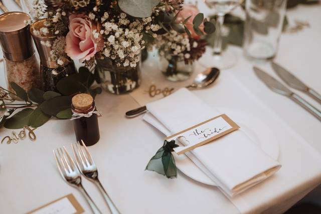 Table setting
