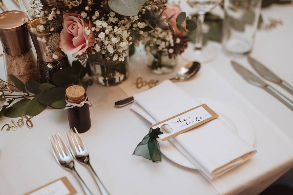 Table setting