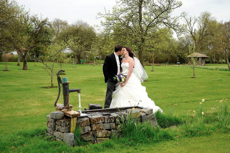 Bride & Groom Kissing