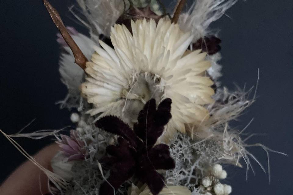 Dried floral crown - postable