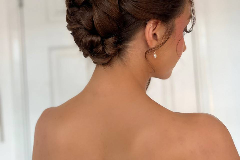 Large low bun