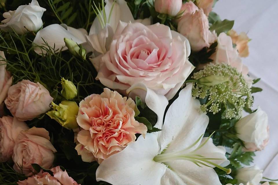 Top table flowers