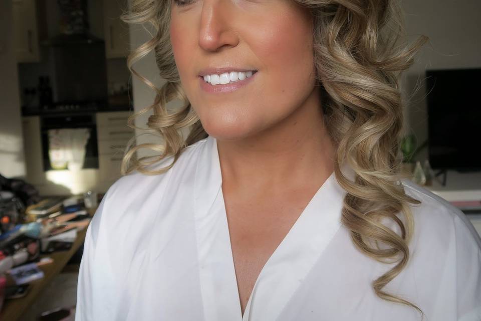Surer glam bride