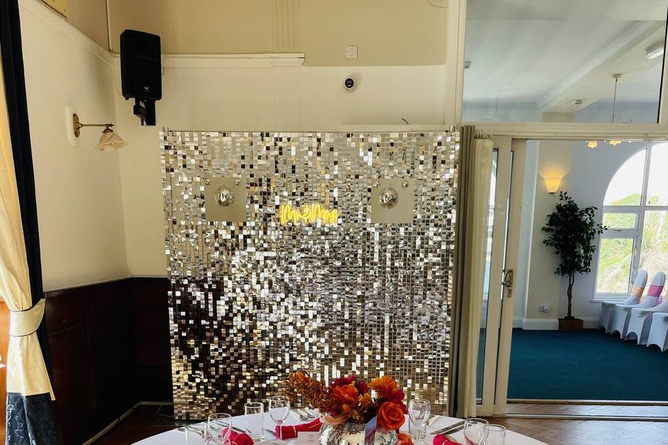 Backdrops/Table centrepieces