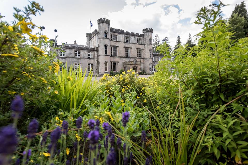 Entrance to Melville Castle