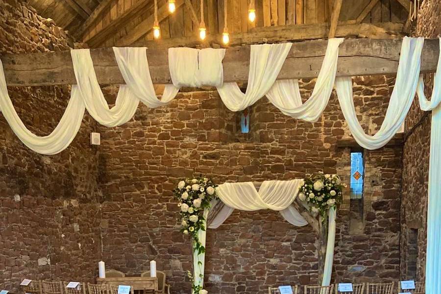 Ceremony barn