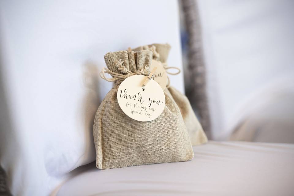 Wedding thank you - confetti