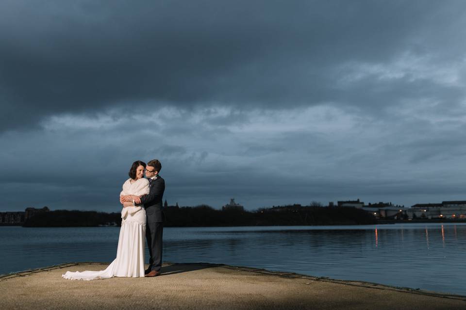 Off camera flash shot