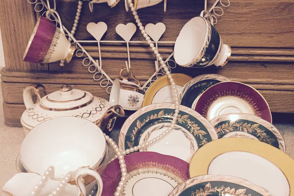 Vintage china hire