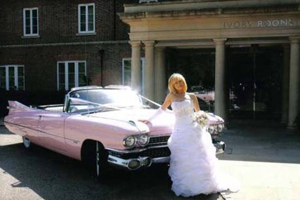 Chic & sleek bridal car