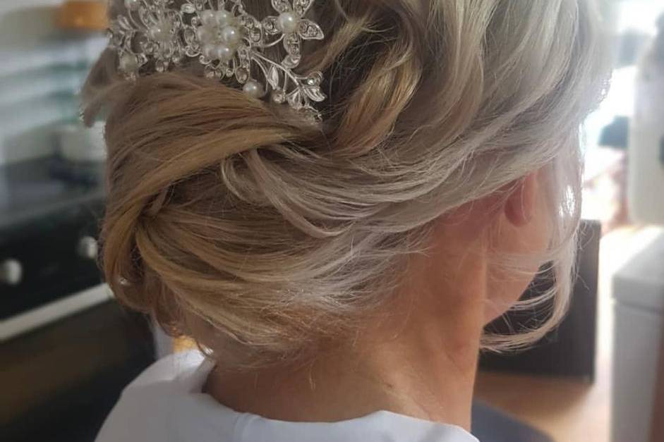 Bridal twist