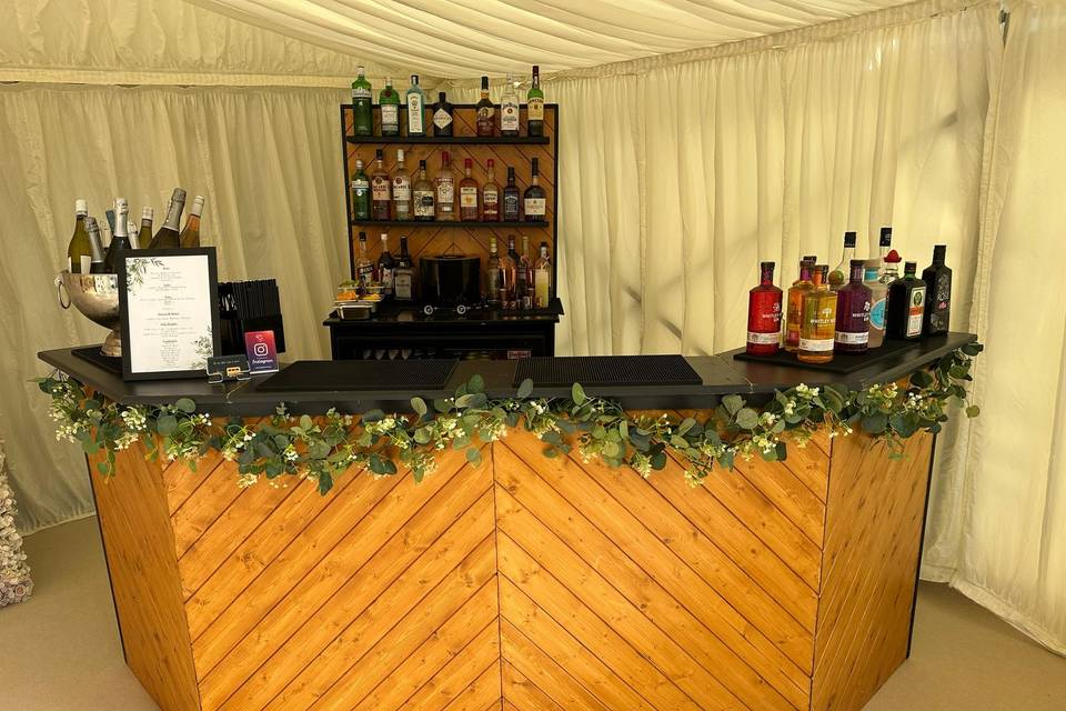 Pop Up Bar