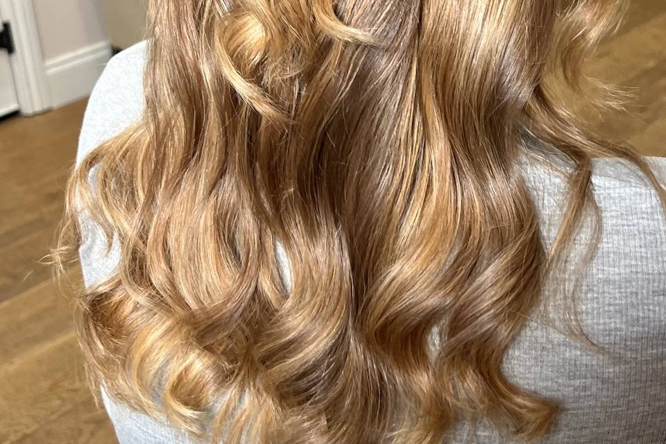 Bridesmaid hair