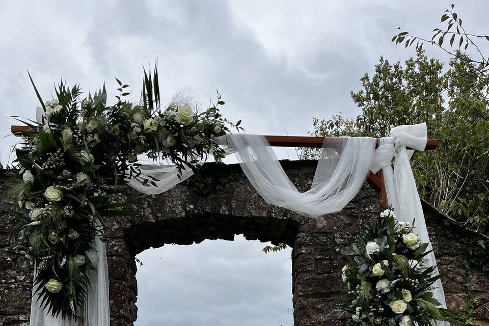 Wedding arch