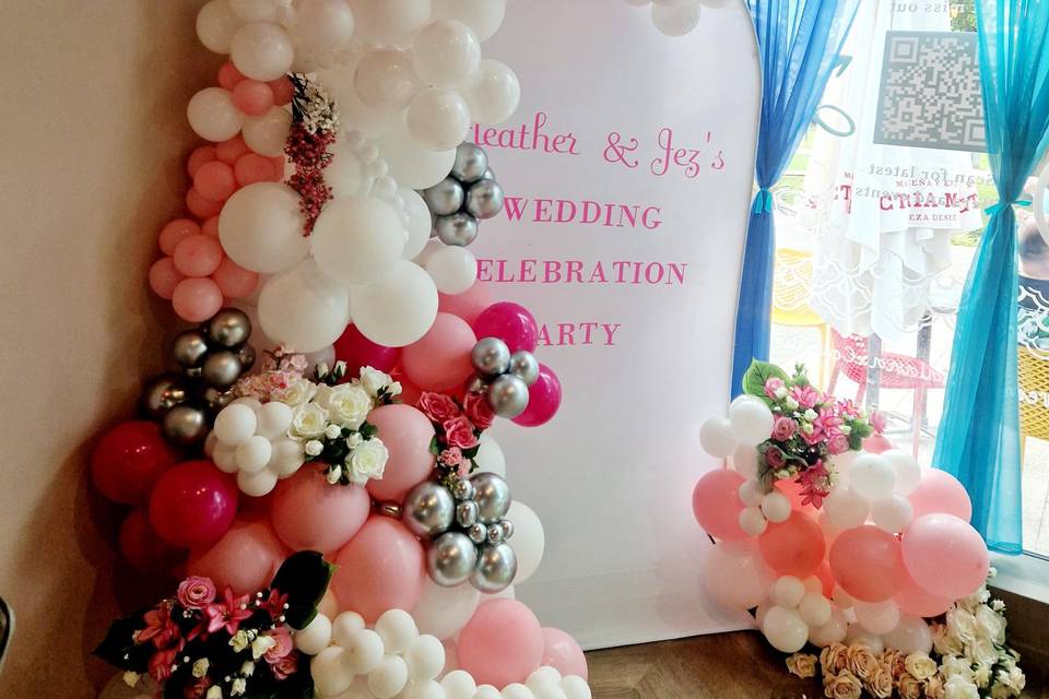 Wedding Board and balloons