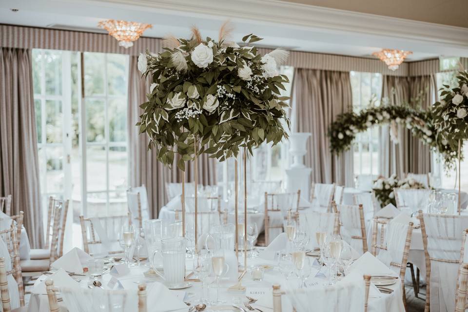 Tall centrepiece