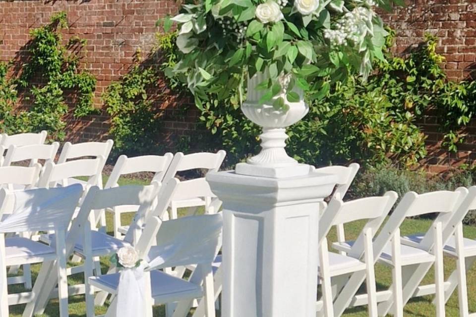 Pillars and Floral top display