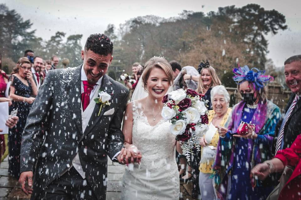 A rainy wintery confetti walk