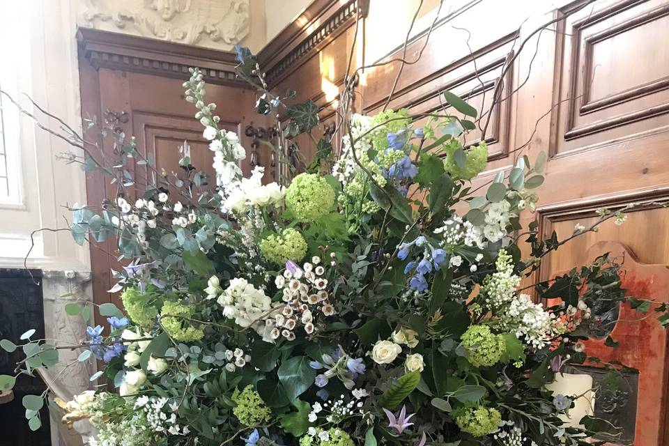 Pedestal arrangement