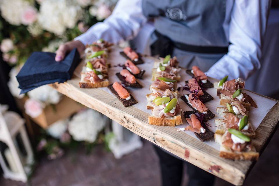 Smoked Salmon, Crème Friache, Pumpernickel Toast    Chard Asparagus, Prosciutto, Mascarpone, Focaccia