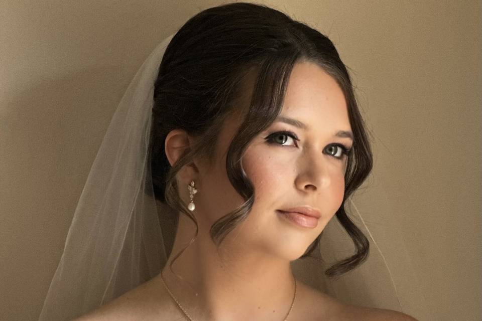 Brides makeup