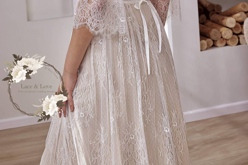 Low Back Lace Wedding Dress