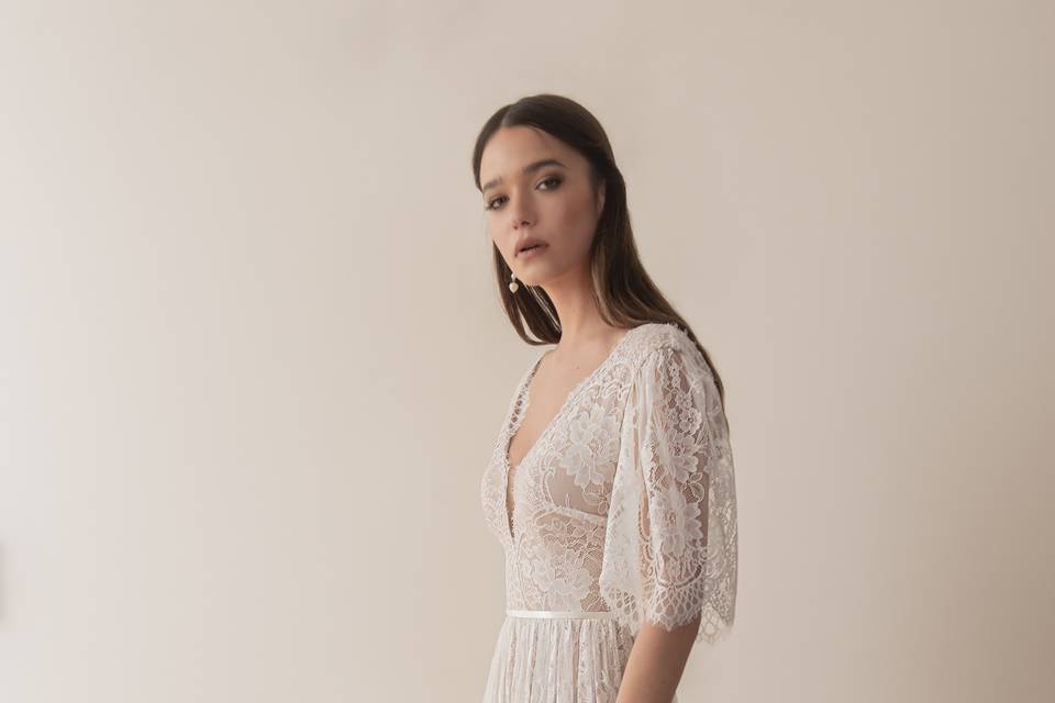 Flowing Chiffon Wedding Dress