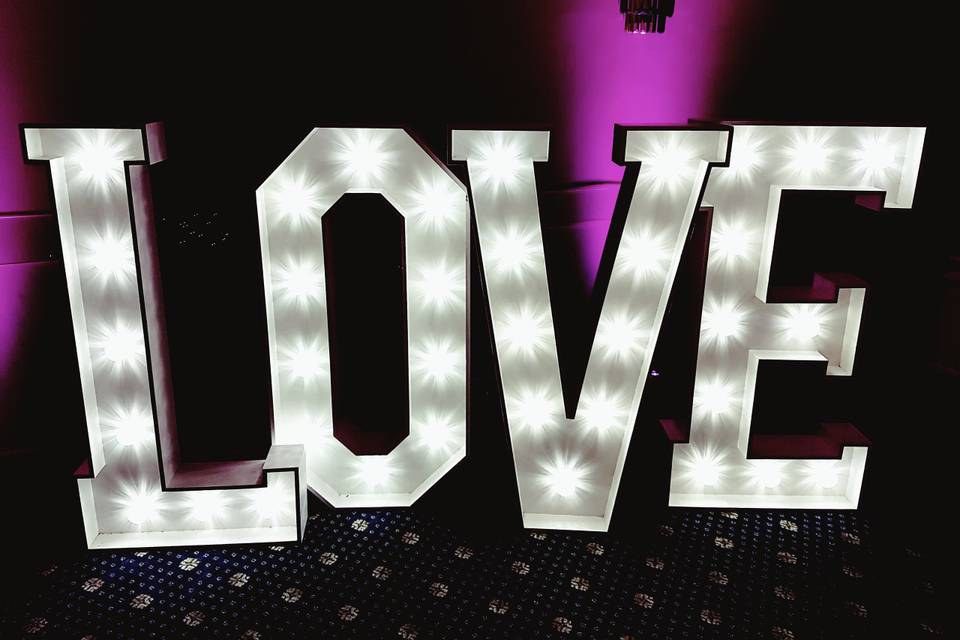 Love light sign