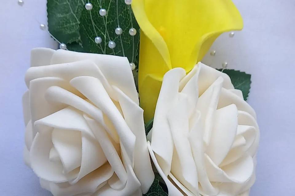 Rose and Cala lily corsage pin