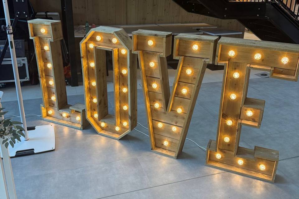 Rustic LOVE sign for hire