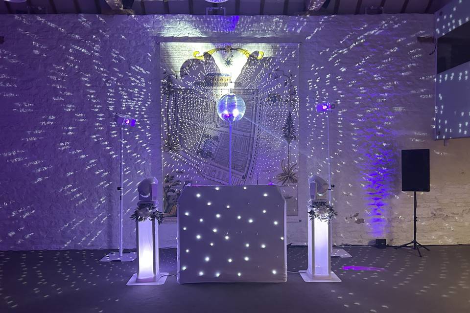 Full Wedding DJ Setup with Dan