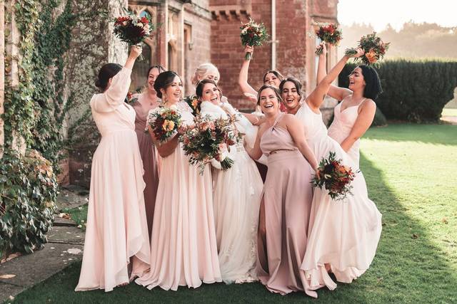 Bride & Bridesmaids