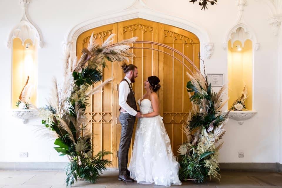 Circular floral arch