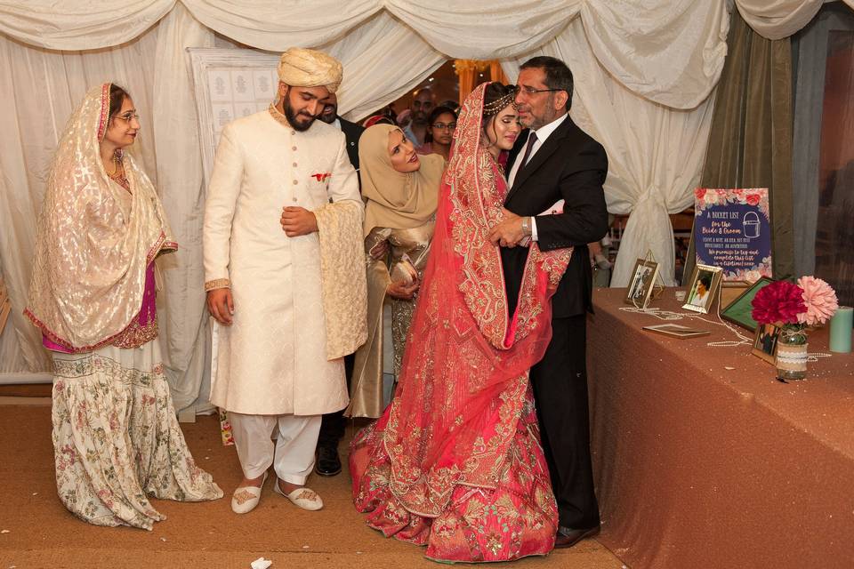 Bride says goodbye to parents