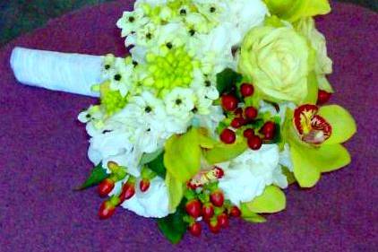 Nua Zesty Bouquet