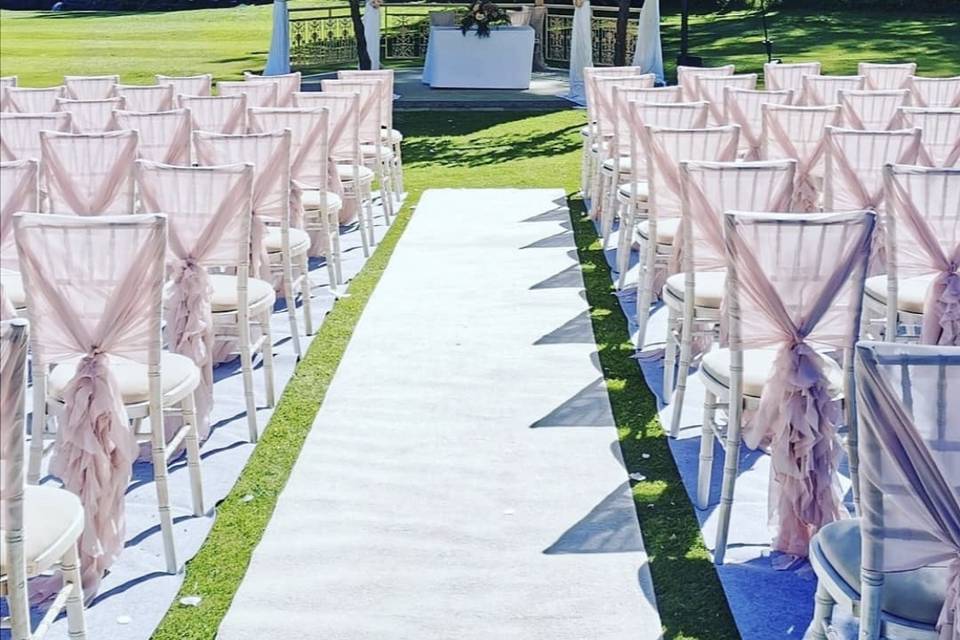 Outdoor ceremony fully dressed